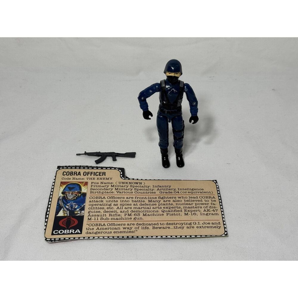 GI Joe Cobra Officer Action Figure 100% Complete File Card